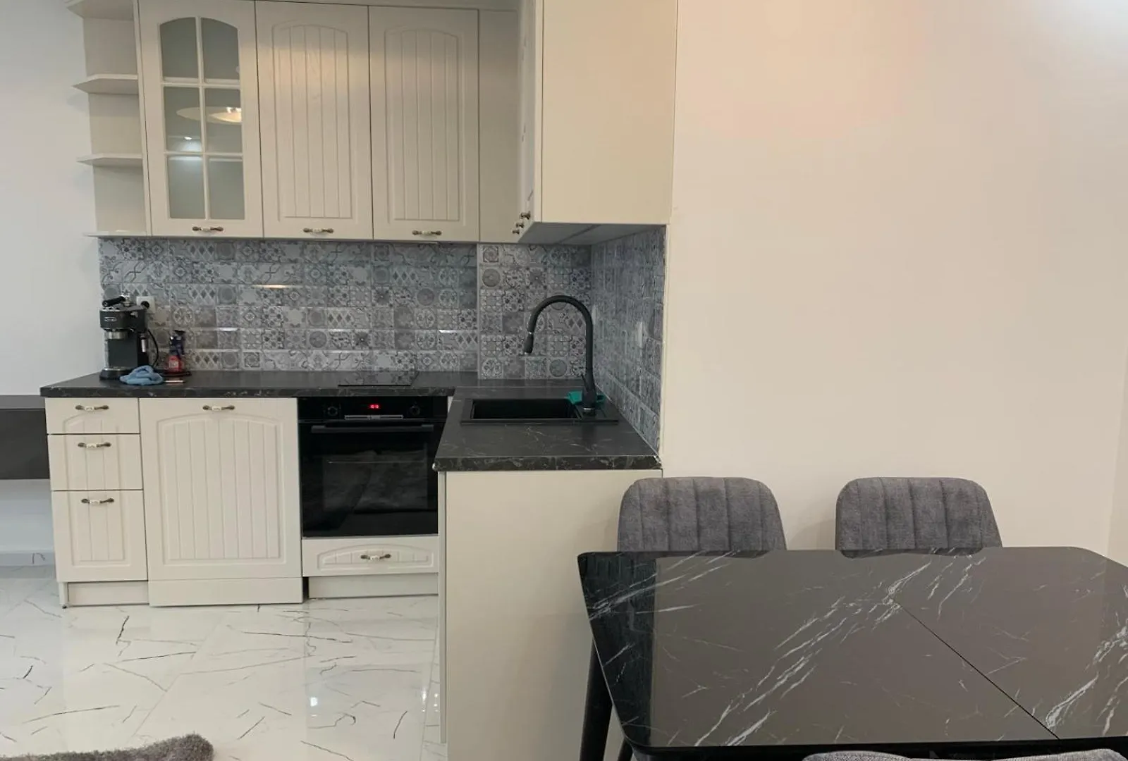 Top Central Apartment & Free Parking Sofia 0*,  Bulgaria